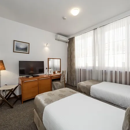 酒店 勒佩特皮亚弗加尼酒店