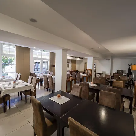 勒佩特皮亚弗加尼酒店 3* 贝尔格莱德