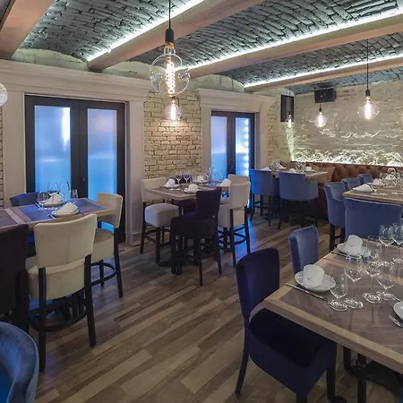 勒佩特皮亚弗加尼酒店 3* 贝尔格莱德