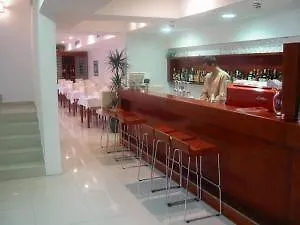 Garni Le Petit Piaf Hotel