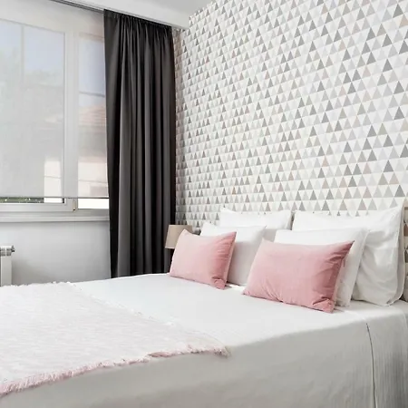 勒佩特皮亚弗加尼酒店 贝尔格莱德