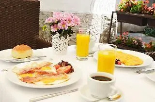 Garni Le Petit Piaf Hotel Belgrado