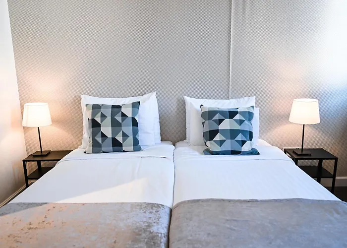 Hotel Garni Le Petit Piaf 3*