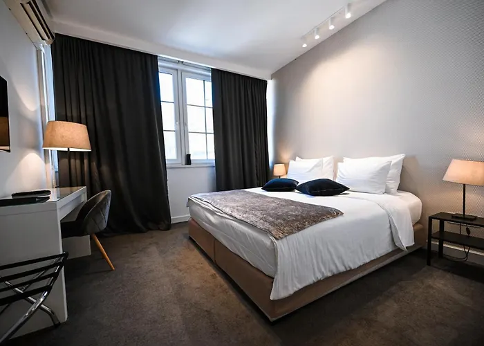 Garni Le Petit Piaf Hotel Belgrado