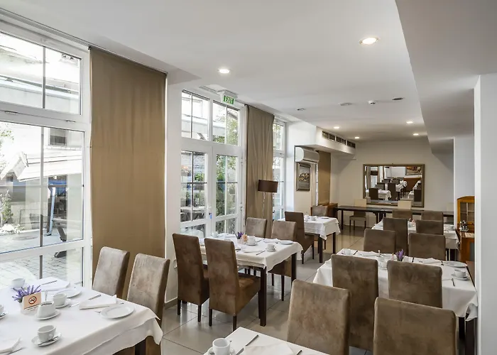 Hotel Garni Le Petit Piaf