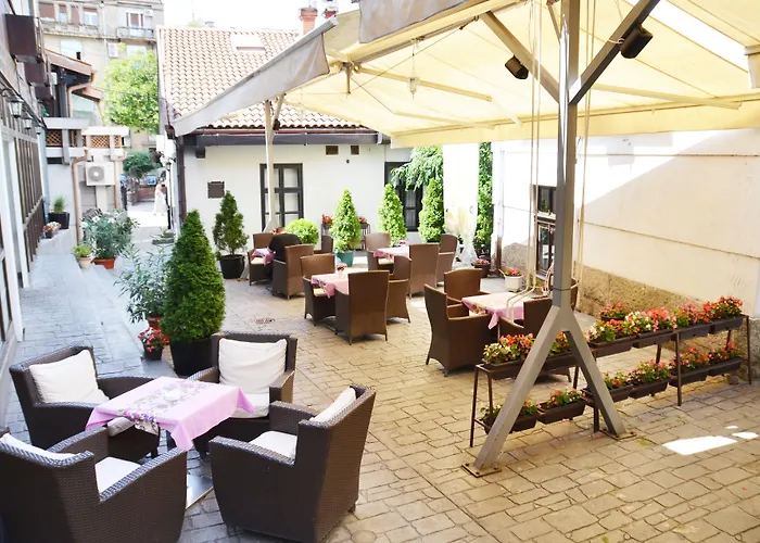 Hotel Garni Le Petit Piaf